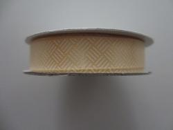 Cut & Paste Ribbon - Žlutá proutí stuha (1,2m)